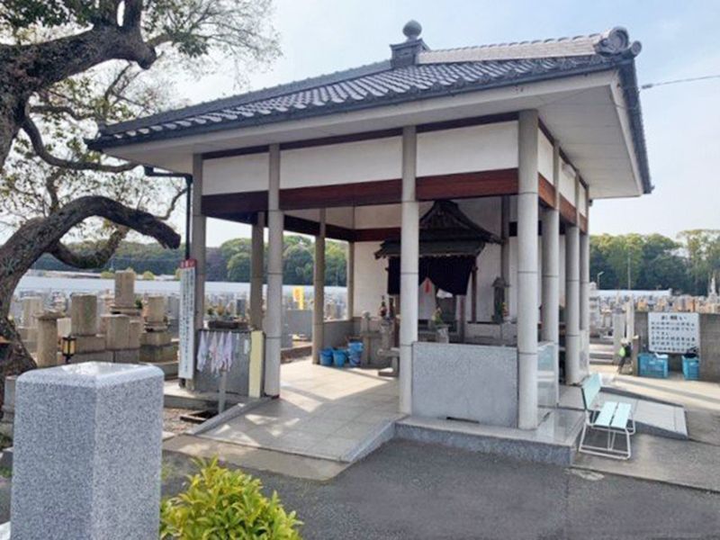 中村共同墓地