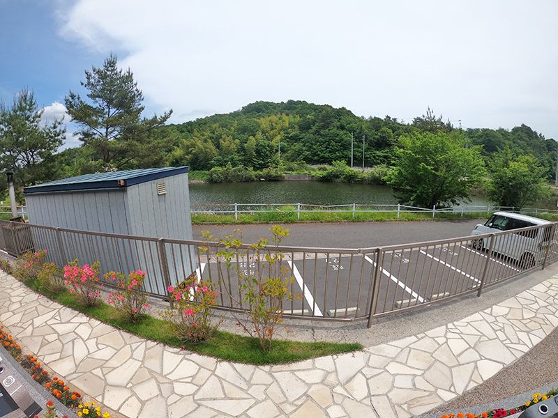 セミタリーパーク寺家