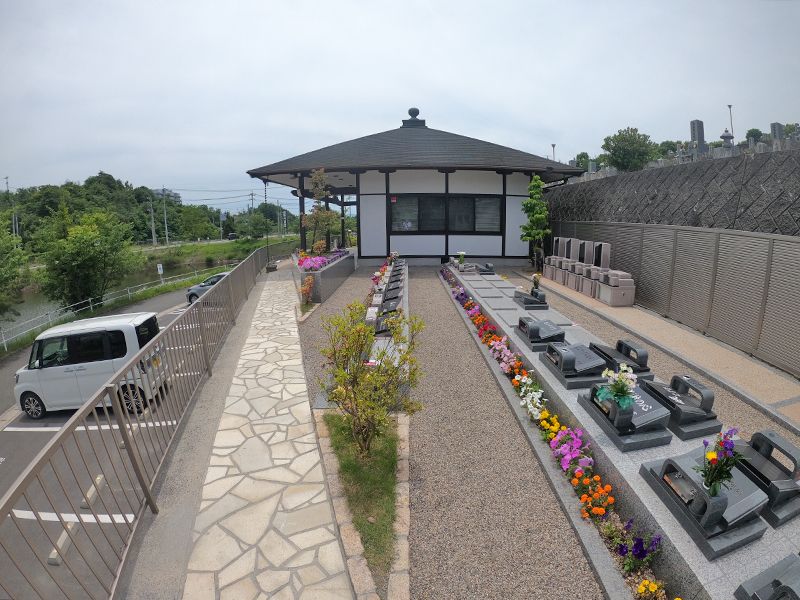 セミタリーパーク寺家