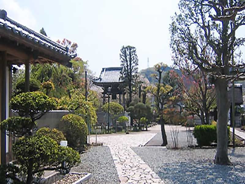 長谷山 海宝院