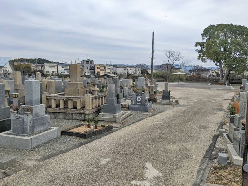 樽井共同墓地