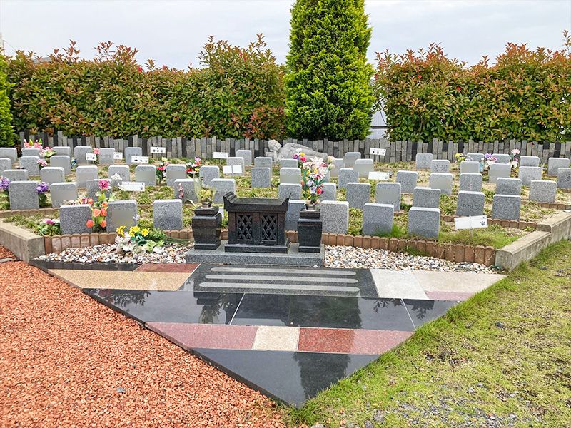 樹木葬区画もございます。