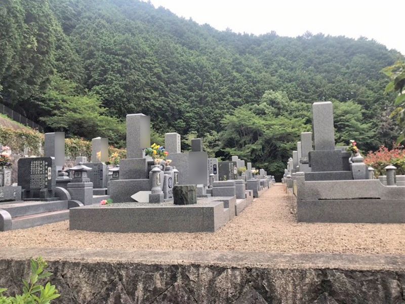 葛城市霊苑