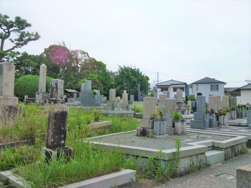 大字稲墓地