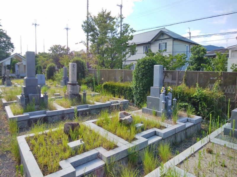 箕面市東霊園