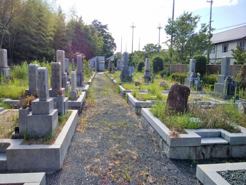 箕面市東霊園