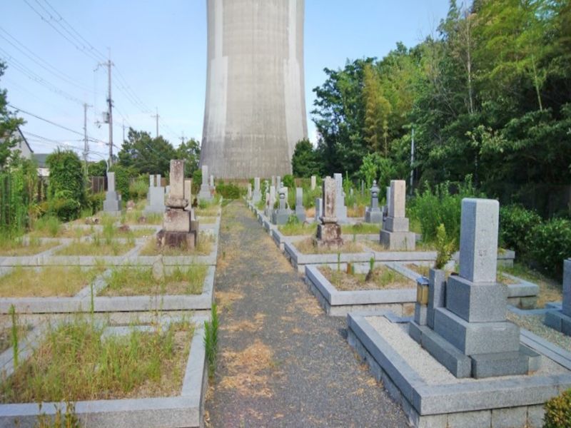 箕面市東霊園