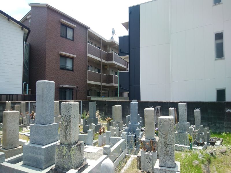 井口堂墓地