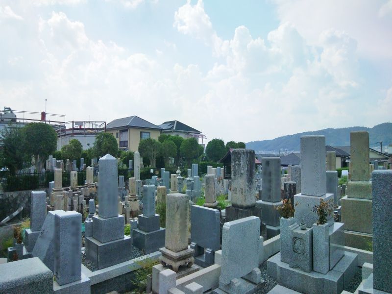 瀬川半町共有墓地