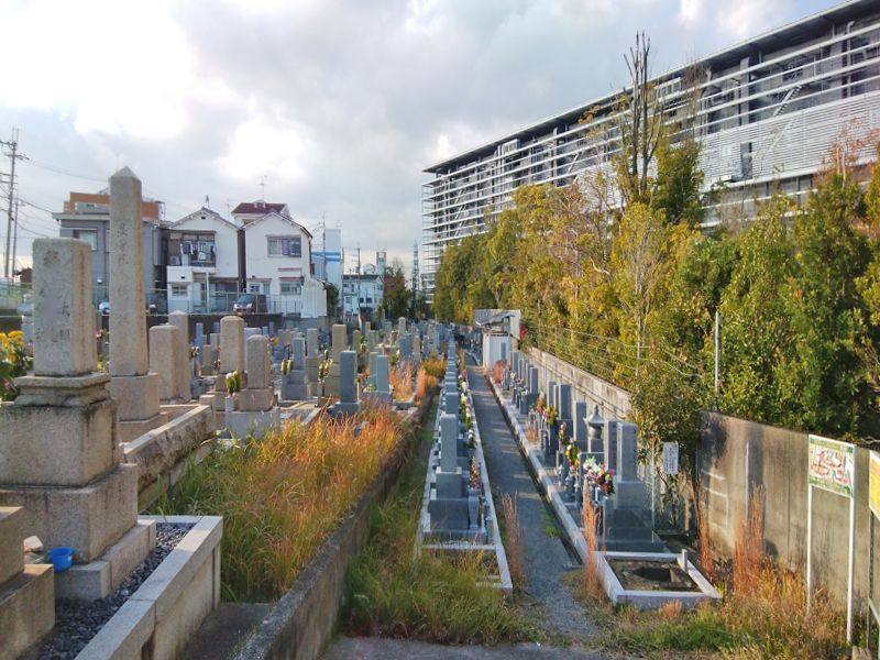 摂津市営 一津屋西墓地