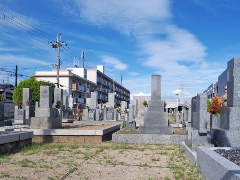 稲葉共同墓地