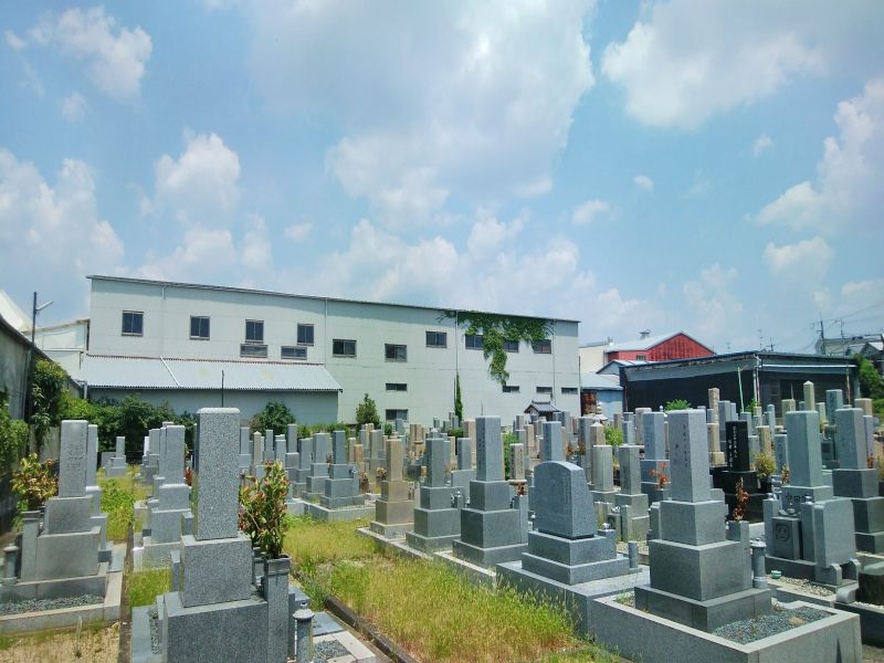 北今在家墓地