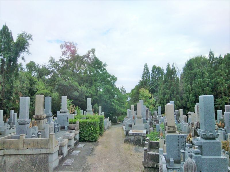 古江墓地
