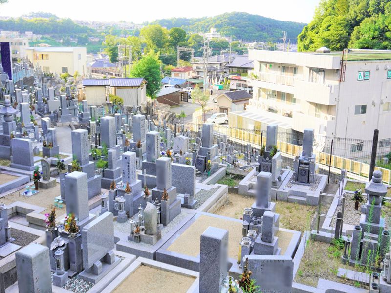 三日市墓地