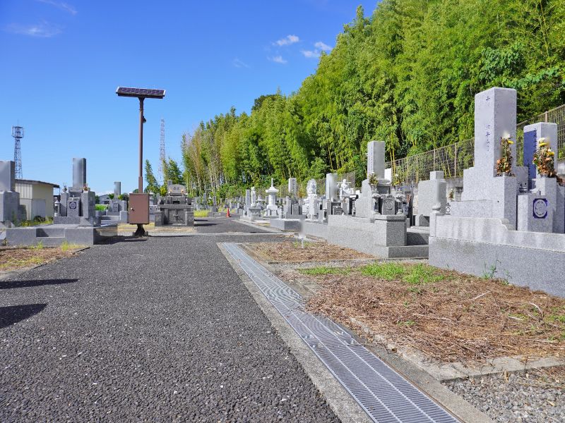 山直中町営 岸和田山直墓地