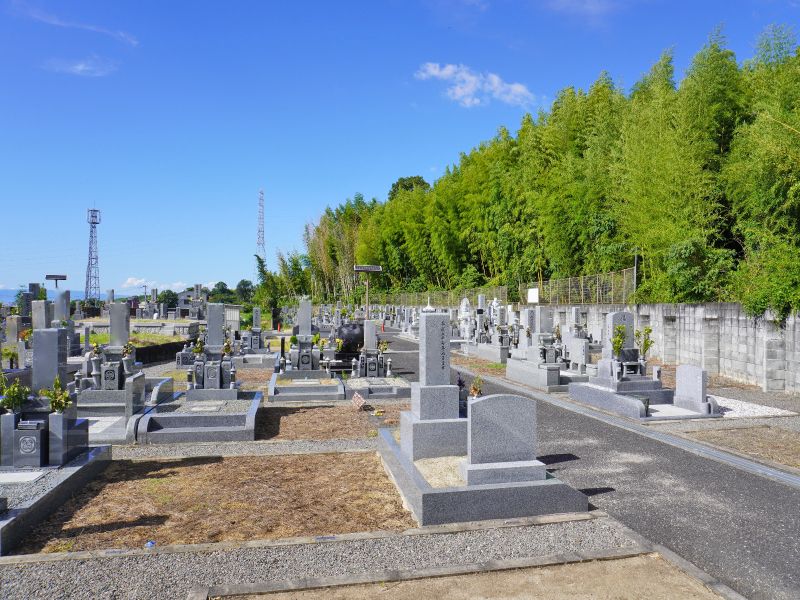 山直中町営 岸和田山直墓地