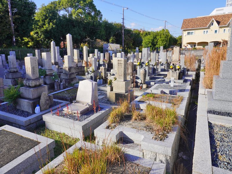 沢良宜浜墓地