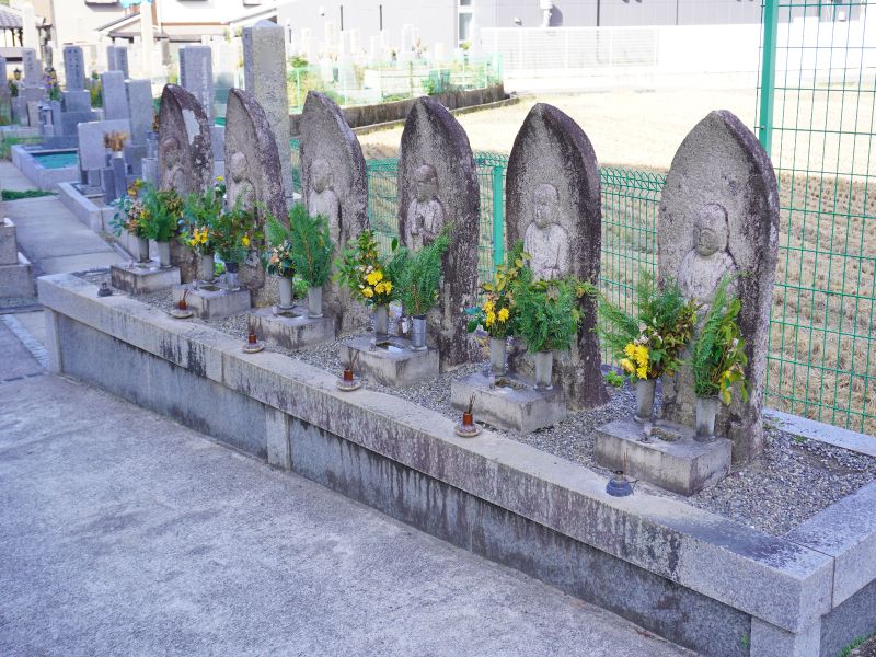 牧落墓地