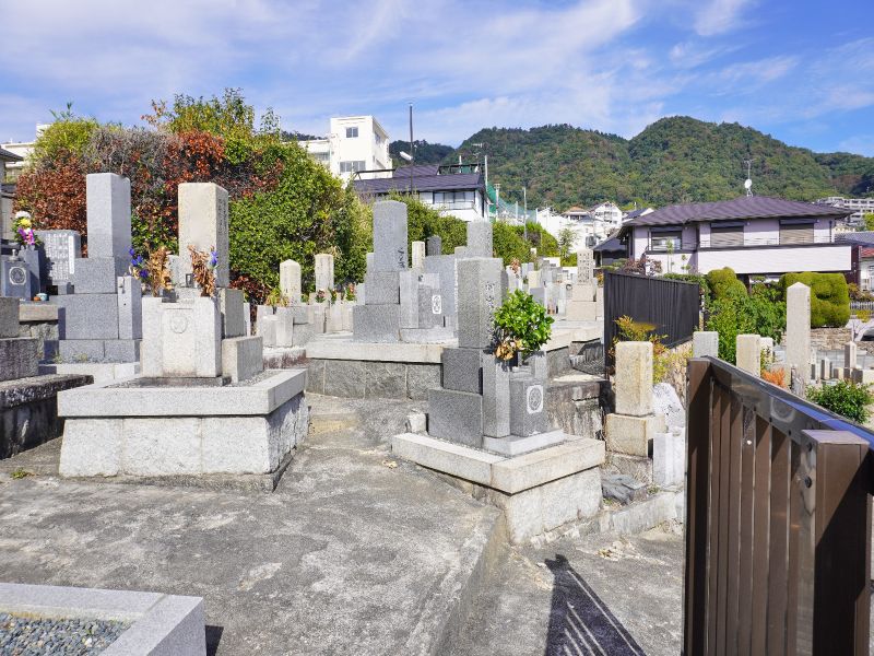 箕面地区共同墓地