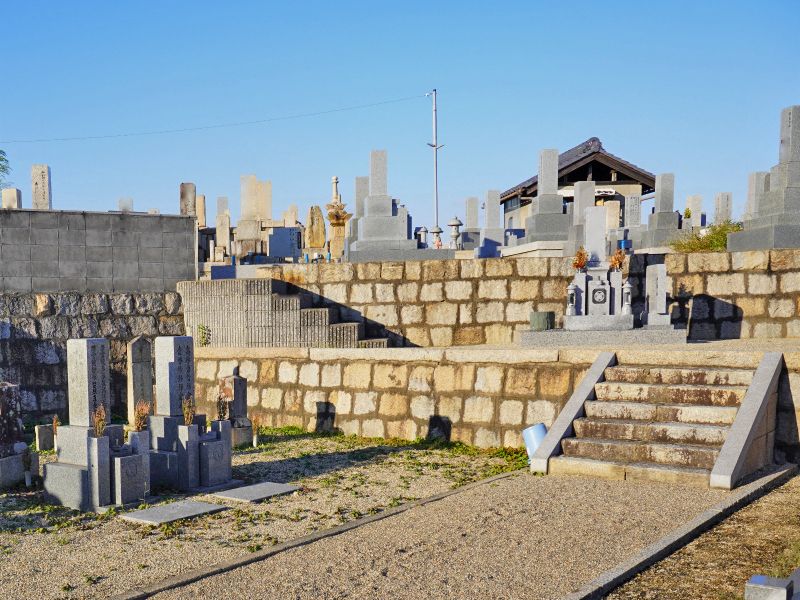 山之上共同墓地