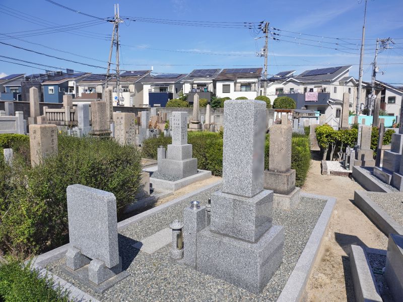 吹田市有 新田墓地