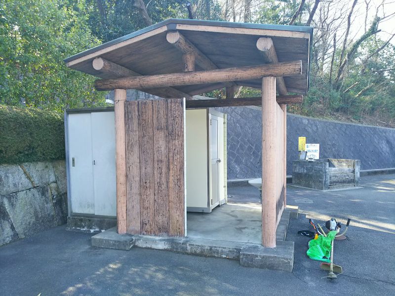 東員町墓地公園