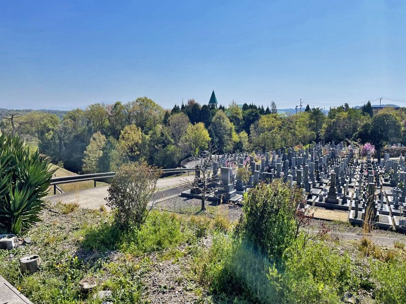 平和霊園 自然溢れる園内
