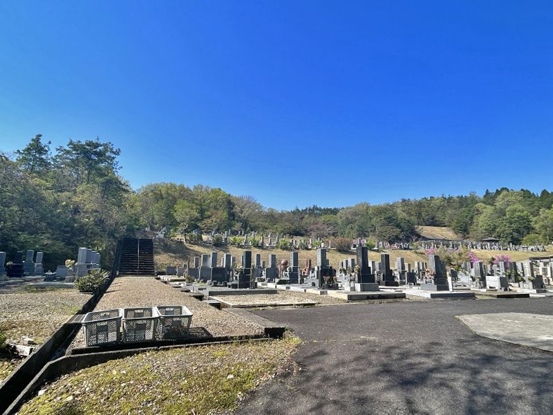 平和霊園 清掃が行き届いた園内