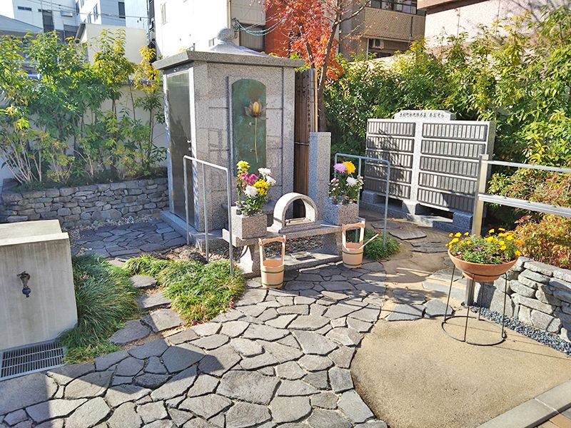 浄国寺 境内墓地