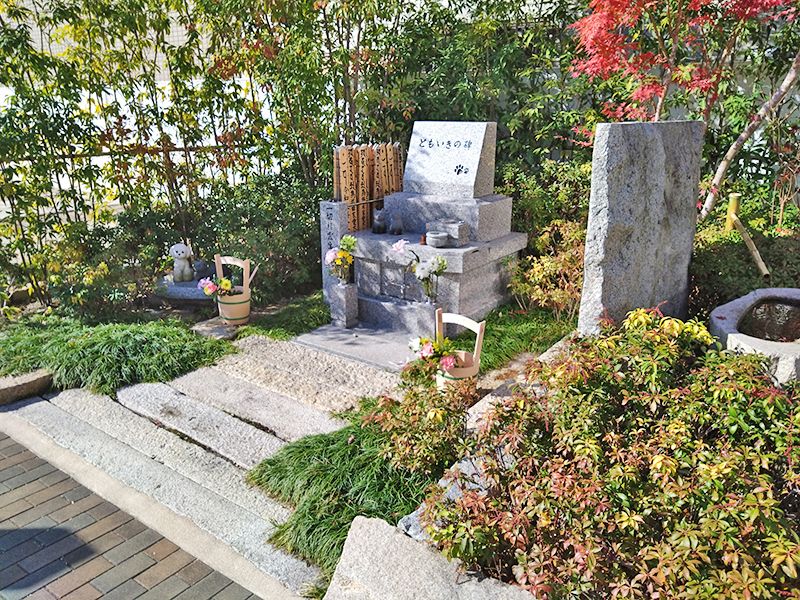 浄国寺 境内墓地