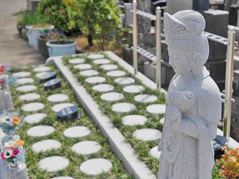 伊勢原みちびき樹木葬墓地