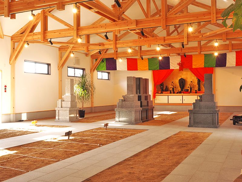観音寺墓堂
