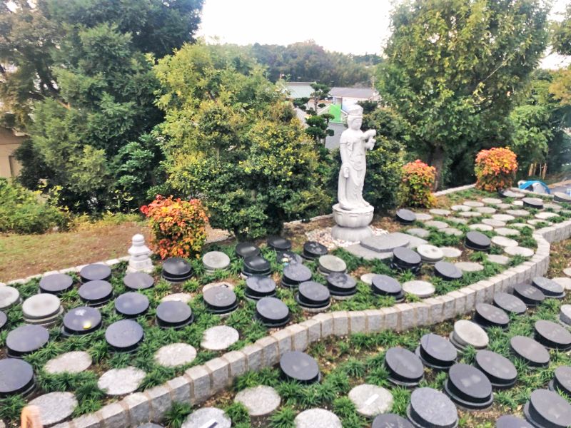 ロイヤル藤沢長後樹木葬墓地