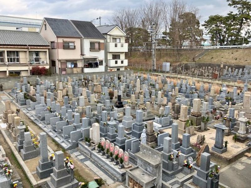 小松墓地