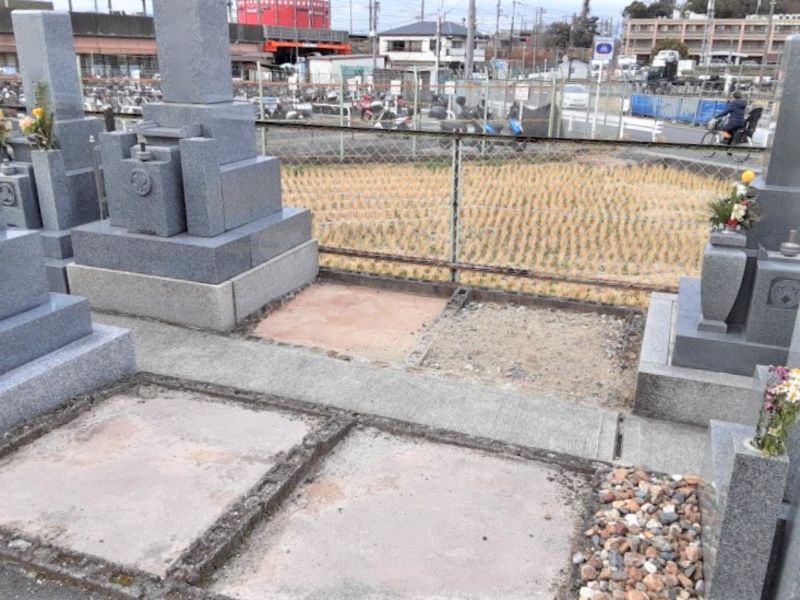 藤阪区墓地