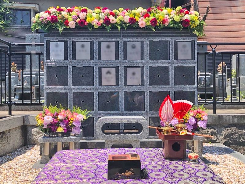 福王寺 のうこつぼ