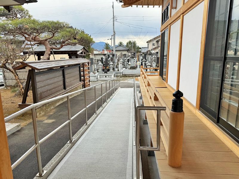 泉能寺 のうこつぼ