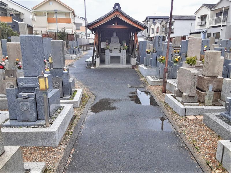萱振墓地