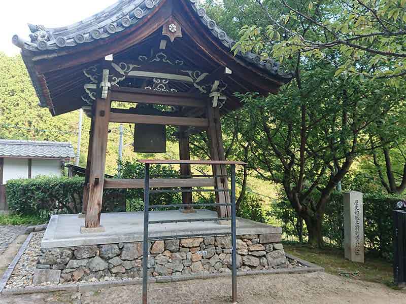 西寿寺霊園