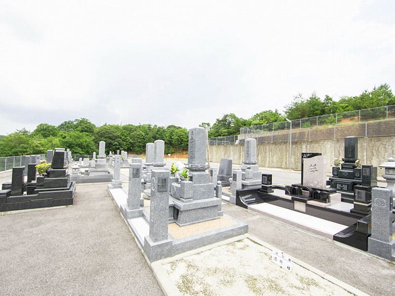 メモリー東出雲墓苑の墓石イメージ