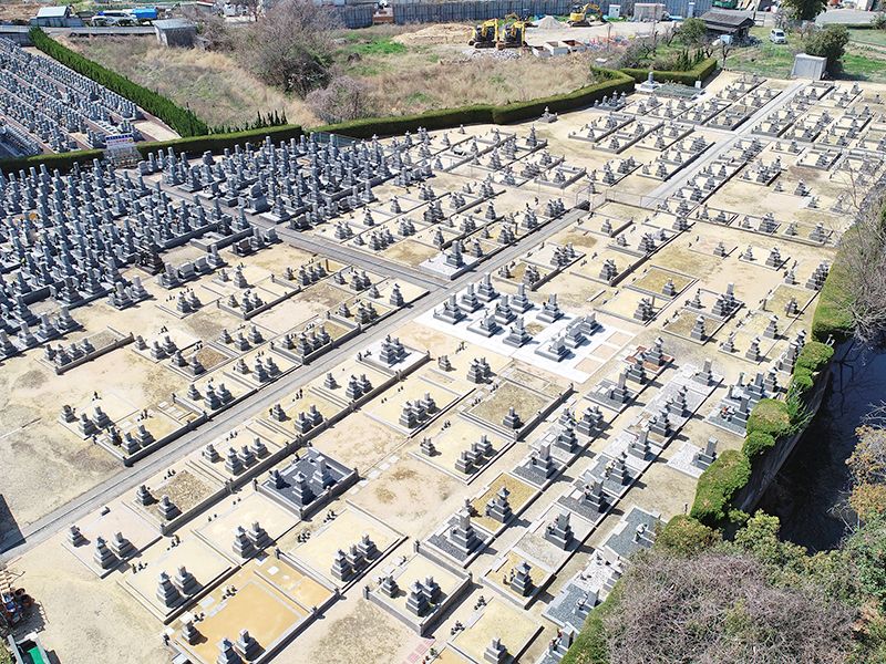 交野瑞専寺霊苑