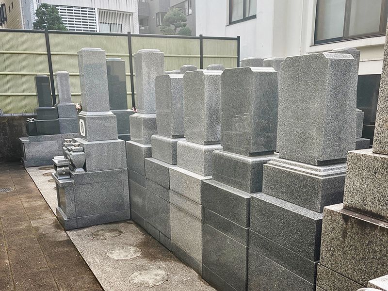 長嚴寺墓苑