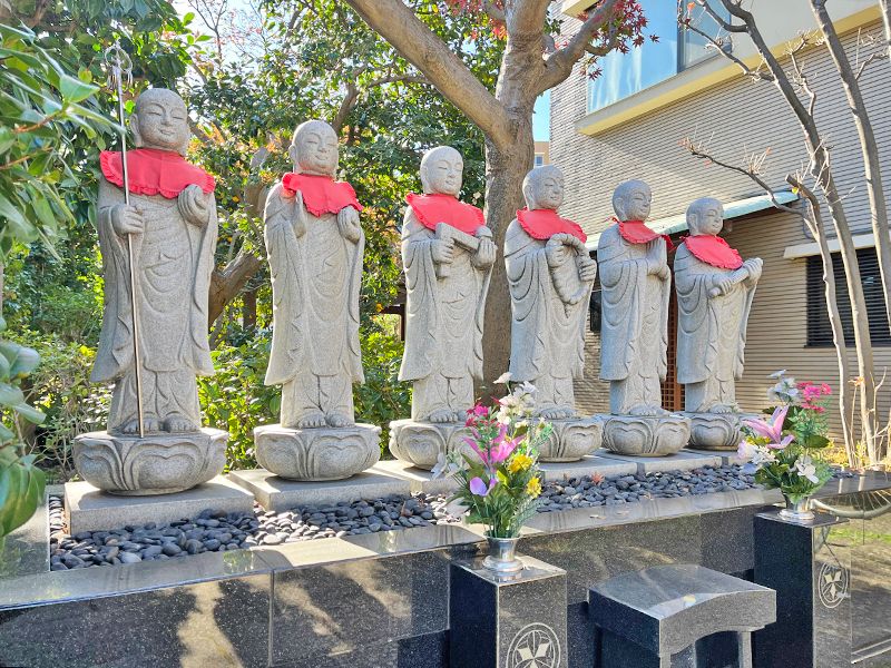 泊舩寺