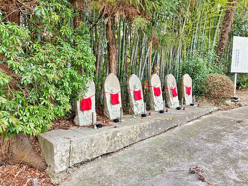 横山墓地