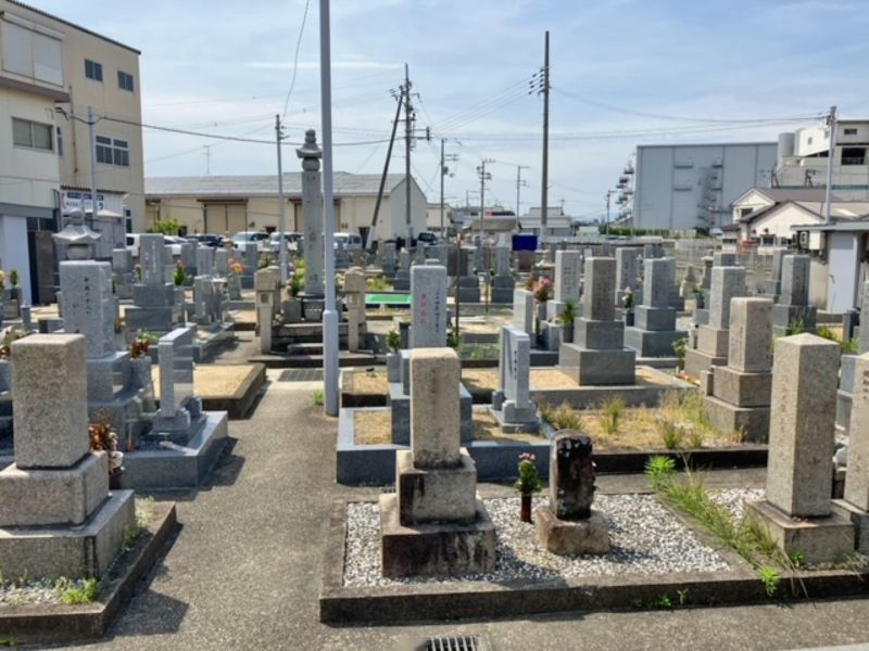 大堀共同墓地
