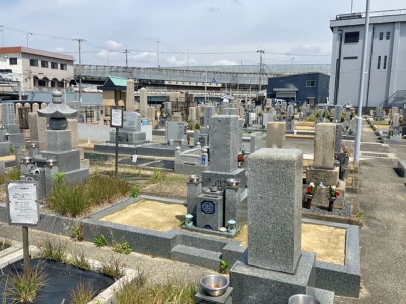 大堀共同墓地
