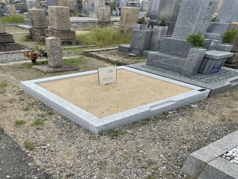 泉大津市営 春日墓地