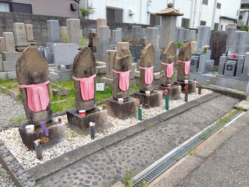 神崎町墓地