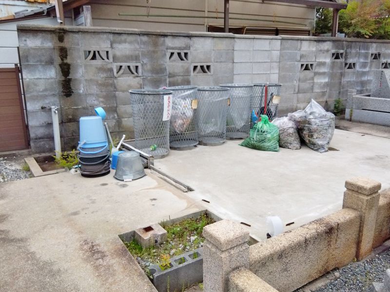 神崎町墓地