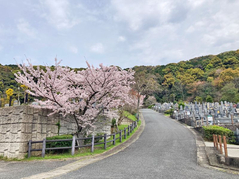 福岡市立 三日月山霊園